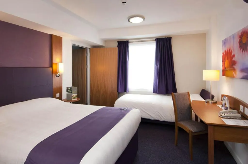Hotel Premier Inn London Docklands Excel